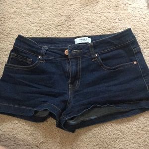 forever 21 dark demin shorts